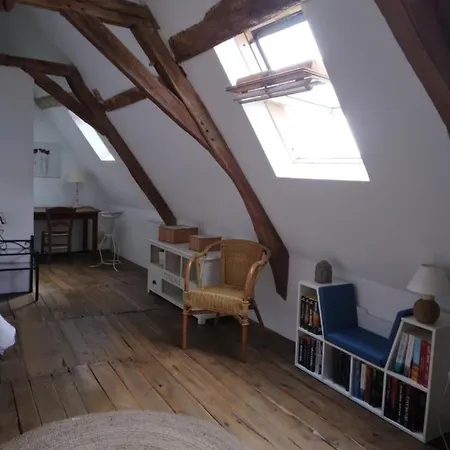 Travers De Pechmeja Lissac et Mouret