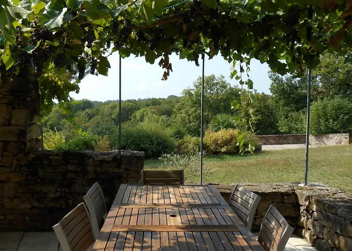 Travers De Pechmeja *