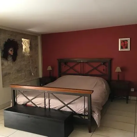 Lodge Travers De Pechméjà