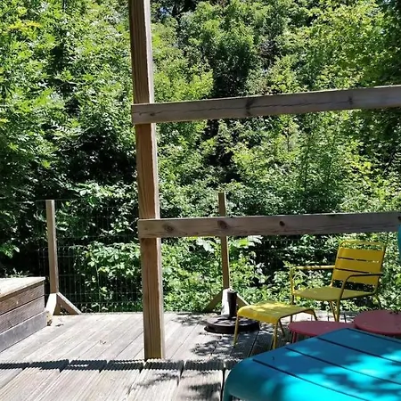 Travers De Pechméjà Lodge Lissac et Mouret