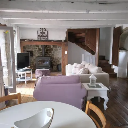 Travers De Pechmeja Lissac et Mouret