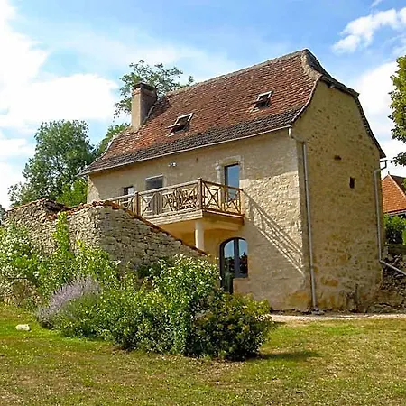 Travers De Pechmeja Lodge *