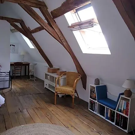 Travers De Pechméjà Lodge *