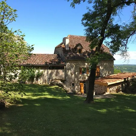Lodge Travers De Pechméjà Lissac et Mouret