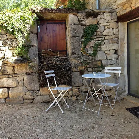 Travers De Pechmeja *